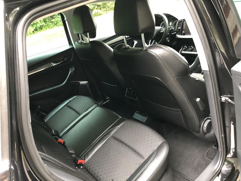 Škoda Karoq (2018) 1.5 TSI DSG STYLE - 140 000KM - fotka 13 z 18