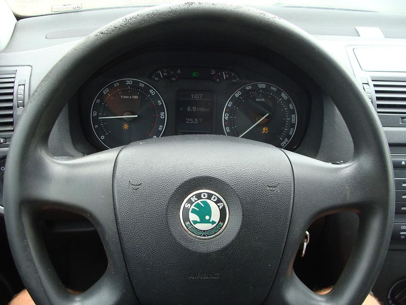 Škoda Octavia 1.9 TDi, 77 kW, 4x4, tažné - fotka 17 z 30