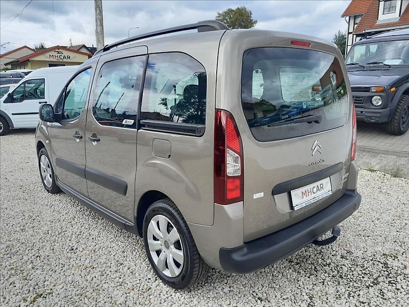 Citroën Berlingo 1,6 HDI 84kW - fotka 5 z 42