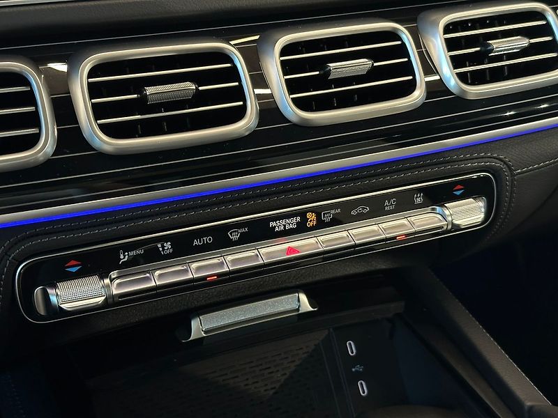 Mercedes-Benz Ostatní 450d Kupé 4MATIC, AMG Premium - fotka 34 z 41