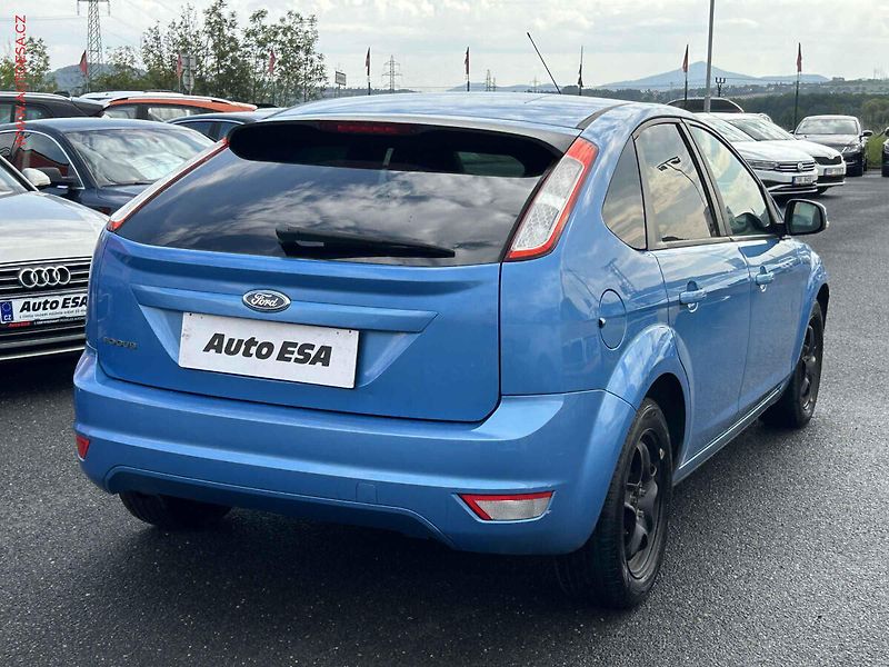 Ford Focus (2008) 1.6 16V, AC, STK6/28 - fotka 4 z 14