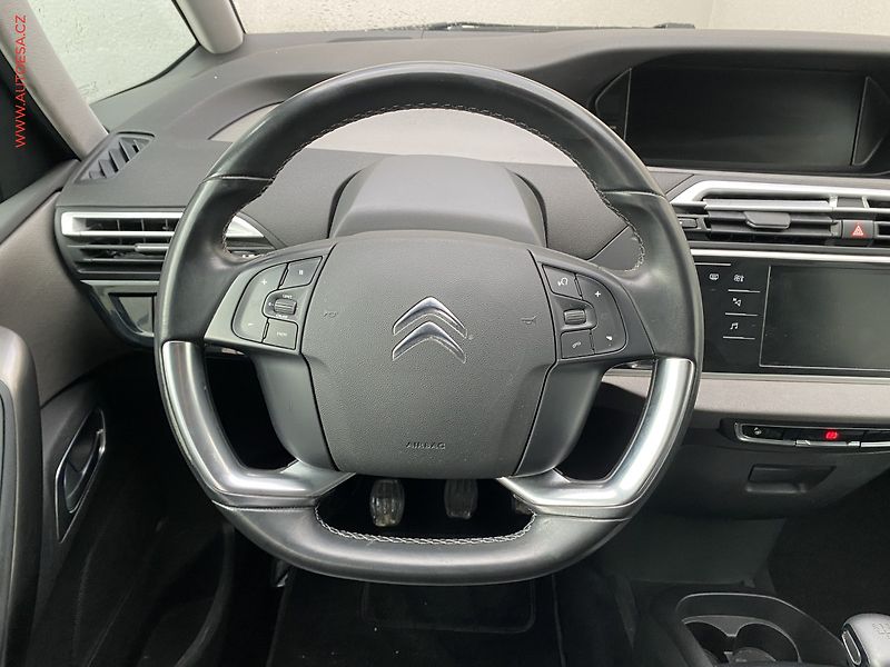 Citroën Grand C4 SpaceTourer (2019) 1.5 HDi, Shine, TZ, navi - fotka 11 z 19