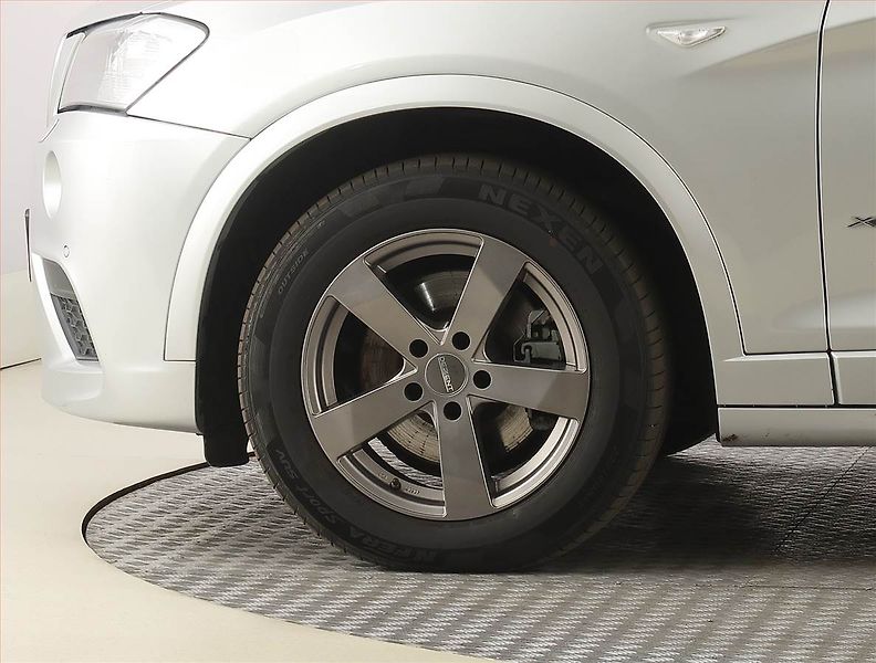 BMW X3 (2012) xDrive20d, 4X4, Automat, Kůže - fotka 15 z 22