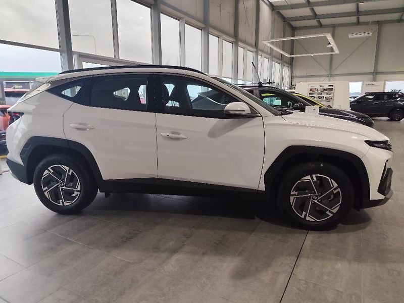 Hyundai Tucson (2025) FL 1,6 TGDI MT 2WD SMART       - fotka 3 z 7