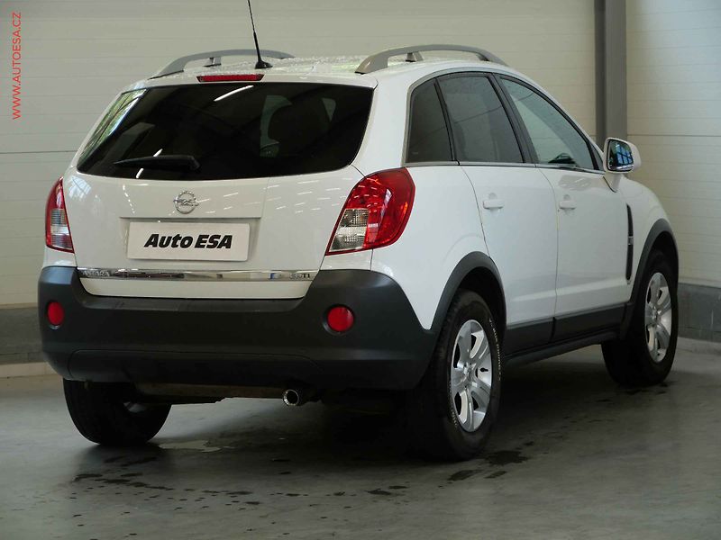 Opel Antara (2015) 2.2 CDTi, AC, tempo, park - fotka 4 z 22