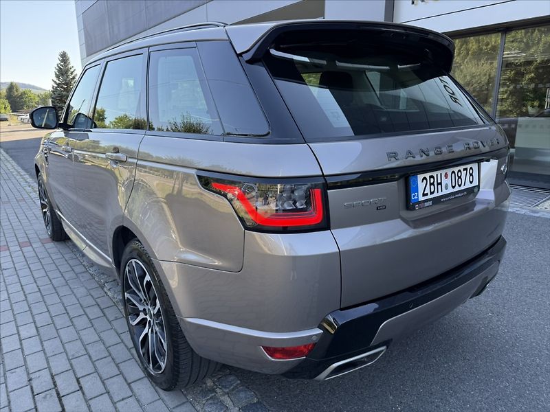 Land Rover Range Rover Sport 3,0 DYNAMIC HSE D300 - fotka 9 z 25