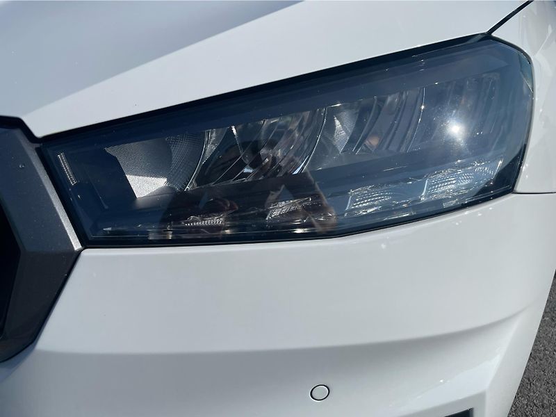 Škoda Fabia 1.0 TSi STYLE - fotka 25 z 26