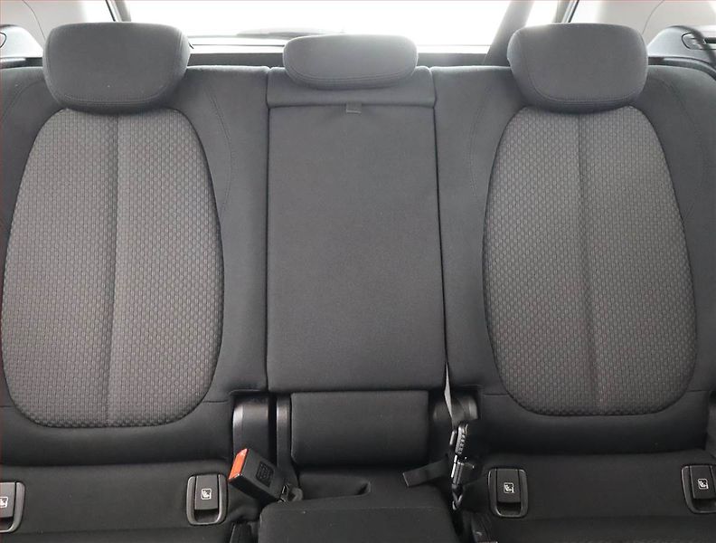 BMW X1 (2016) xDrive18d, 4X4, Automat, Navi - fotka 10 z 22