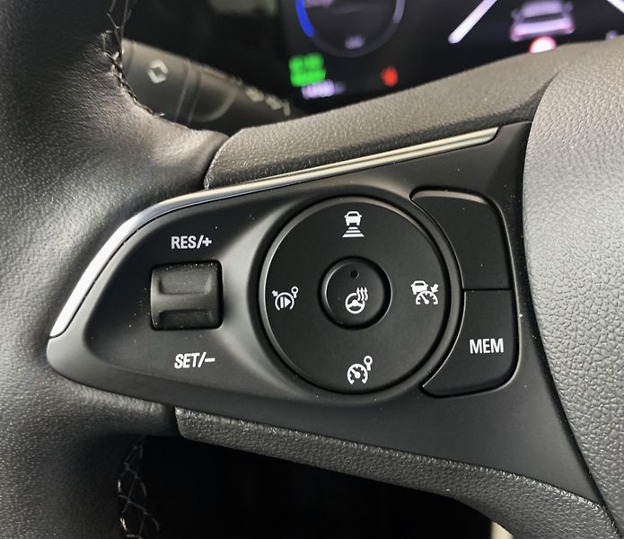 Opel Mokka E, Ultimate, 100 kW - fotka 15 z 32