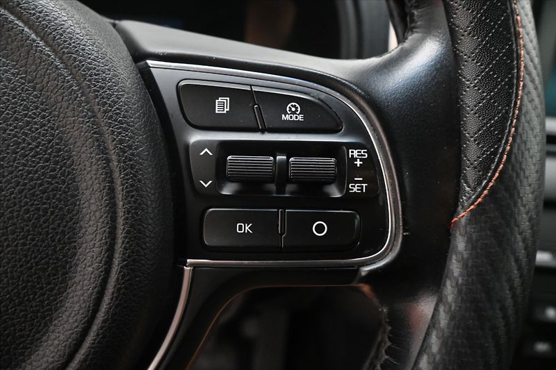 Kia Sportage 1,6 T-GDI 130 kW AWD AT - fotka 22 z 30
