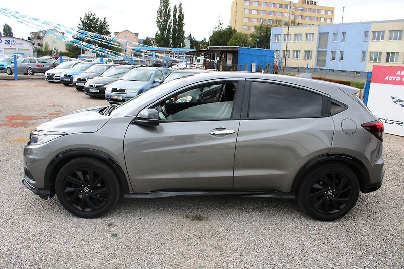 Honda HR-V (2020) 1,5i KLIMA KŮŽE EL.OKNA ALU - fotka 4 z 16