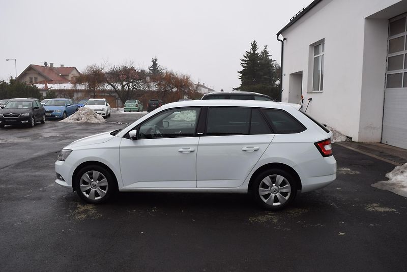 Škoda Fabia (2016) 1.2TSI 81kw AMBITION JOY OPS - fotka 13 z 49