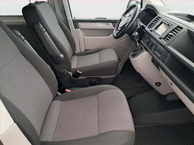 Volkswagen Transporter (2018) 2.0 TDI, Bus, 8Míst, ČR, DPH - fotka 9 z 21