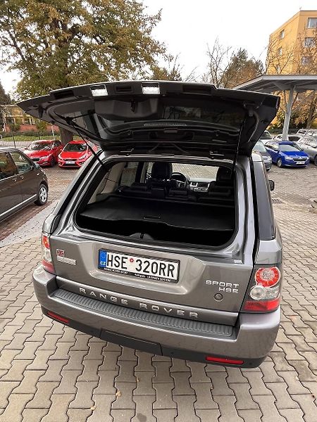 Land Rover Range Rover Sport (2010) 3.0 /180kW - fotka 11 z 44