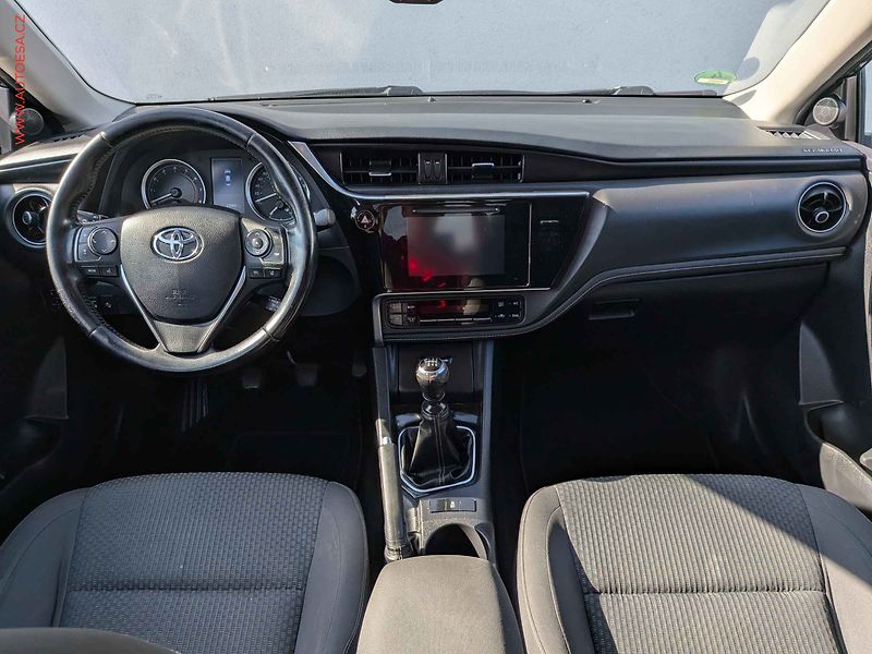 Toyota Corolla (2016) 1.6VVT-i, ČR, STK9/28 - fotka 8 z 14