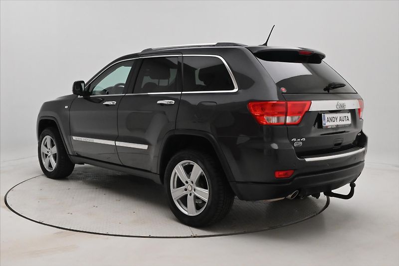 Jeep Grand Cherokee 3,0 CRD 177 kW 4x4 AT Overland - fotka 7 z 33