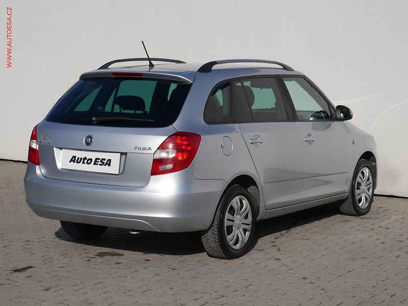 Škoda Fabia (2014) 1.2 TSI, ČR, AC, el. výbava - fotka 4 z 14