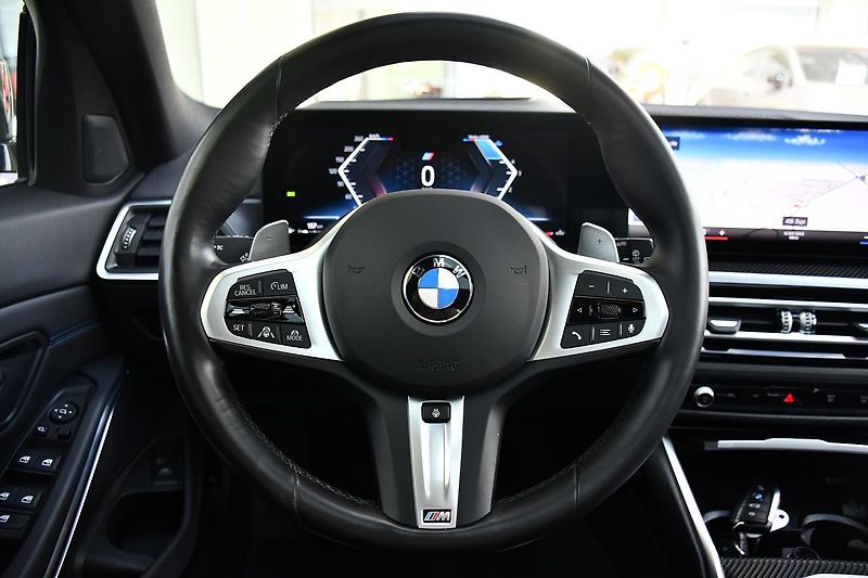 BMW Řada 3 320d xDrive MSPORT ČR 3LZÁRUKA - fotka 24 z 46
