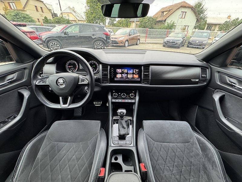 Škoda Kodiaq (2018) 2.0TDi DSG SportLine LED Navi - fotka 6 z 46