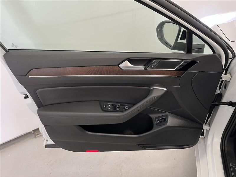 Volkswagen Passat R-line 4x4 7DSG 2,0 TDI - fotografie inzerátu
