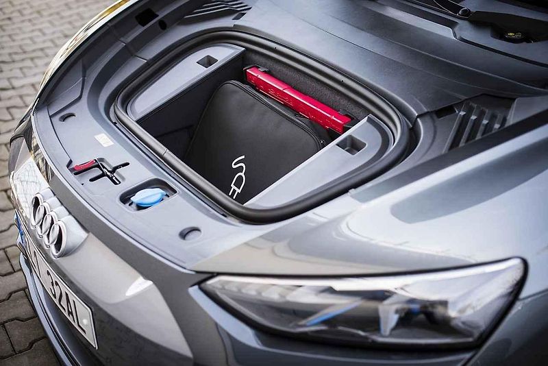 Jízdní vlastnosti nového elektromobilu Audi jsou skvělé