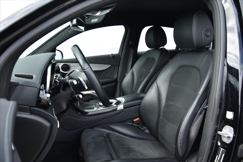 Mercedes-Benz GLC 220d 4MATIC COUPE SERV.KNIHA - fotka 10 z 27