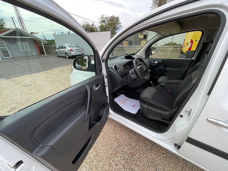 Renault Kangoo 1.5DCI 70KW*5.Míst*ČR* - fotka 6 z 31