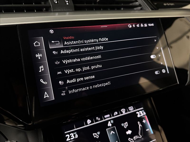 Audi e-tron 300kW Sportback S-Line Matrix - fotka 30 z 50
