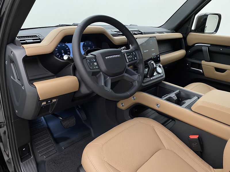 Land Rover Defender (2026) D350 X-DYNAMIC HSE AWD AUT - fotka 19 z 56