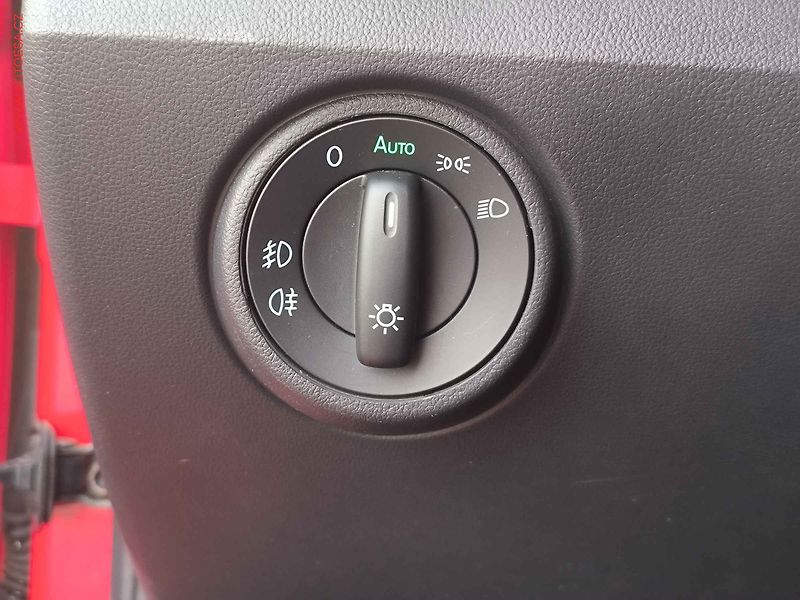 Škoda Citigo (2019) 1.0 MPi, Monte Carlo, park - fotka 15 z 18