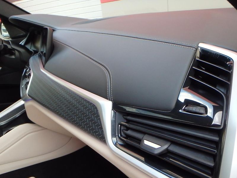 BMW X6 (2020) M 5.0i INDIVIDUAL  - fotka 26 z 28