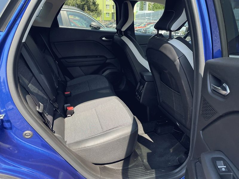Renault Captur (2020) 1.3 TCe,103kW,Automat,Intens,Č - fotka 32 z 40