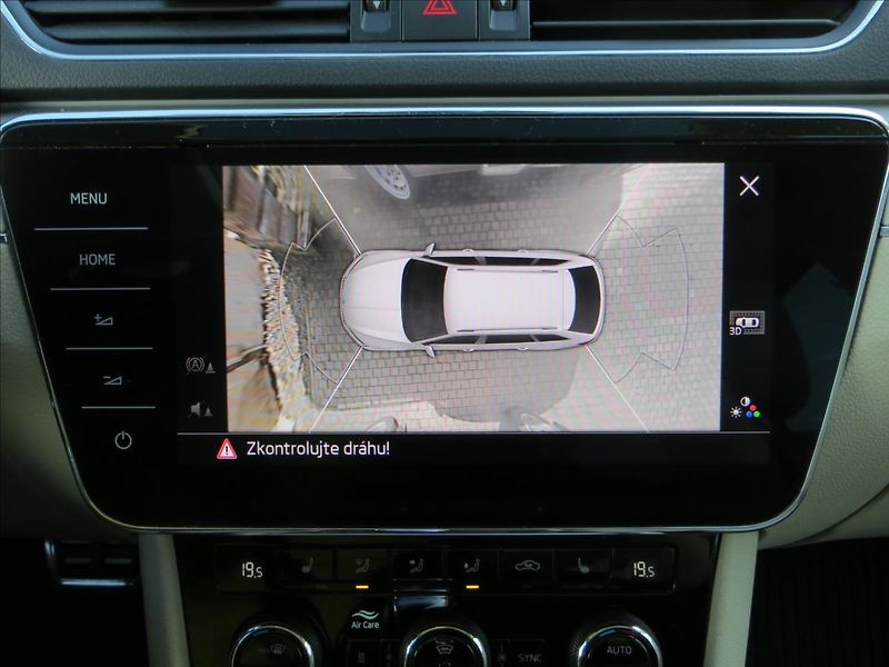 Škoda Superb 2,0 TDI 147kW 4x4 L&K DSG ČR - fotka 29 z 33