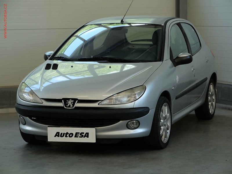 Peugeot 206 (2003) 2.0HDi, Klima - fotka 3 z 21