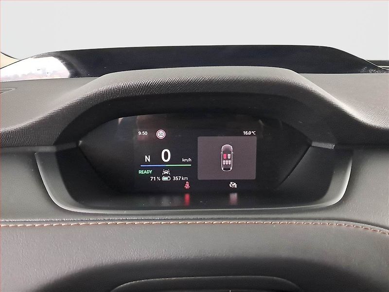 Škoda Enyaq (2025) 85x (82 kWh), SoH 100% - fotka 11 z 26