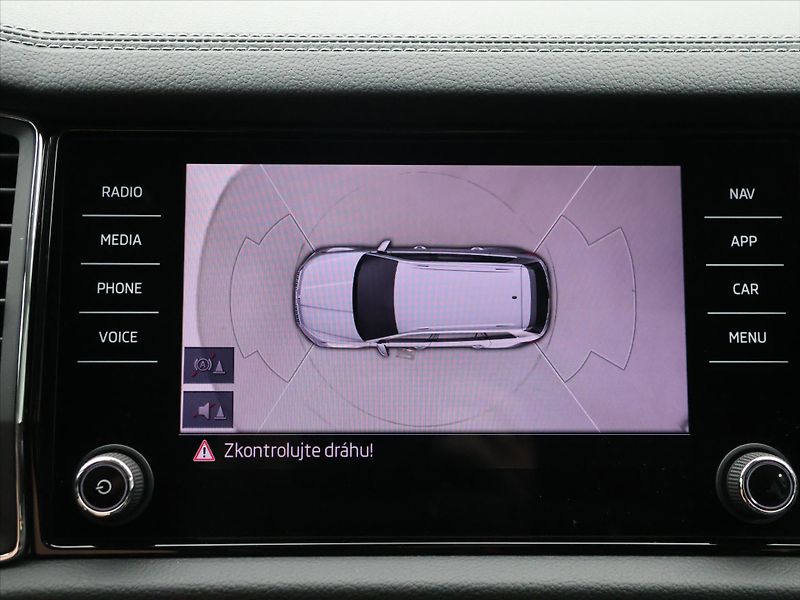 Škoda Kodiaq 2,0 TDI 147kW DSG Style+ DPH - fotka 26 z 37