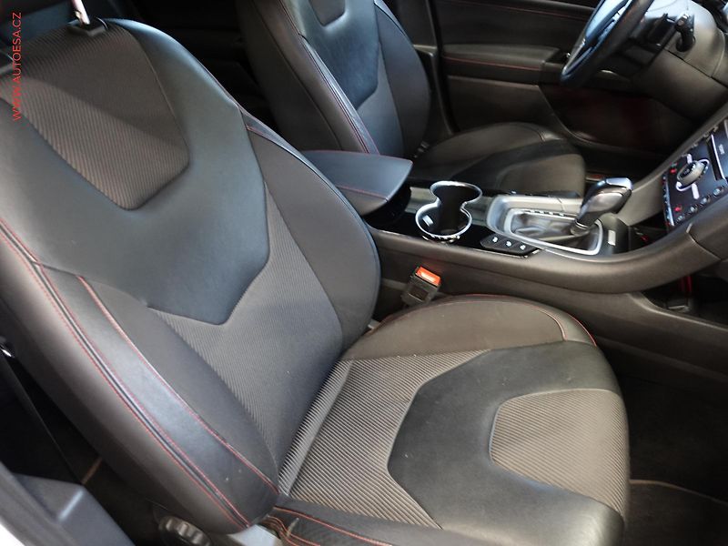 Ford Mondeo (2018) 2.0TDCI 4x4, 2.maj,ČR, AT - fotka 11 z 23