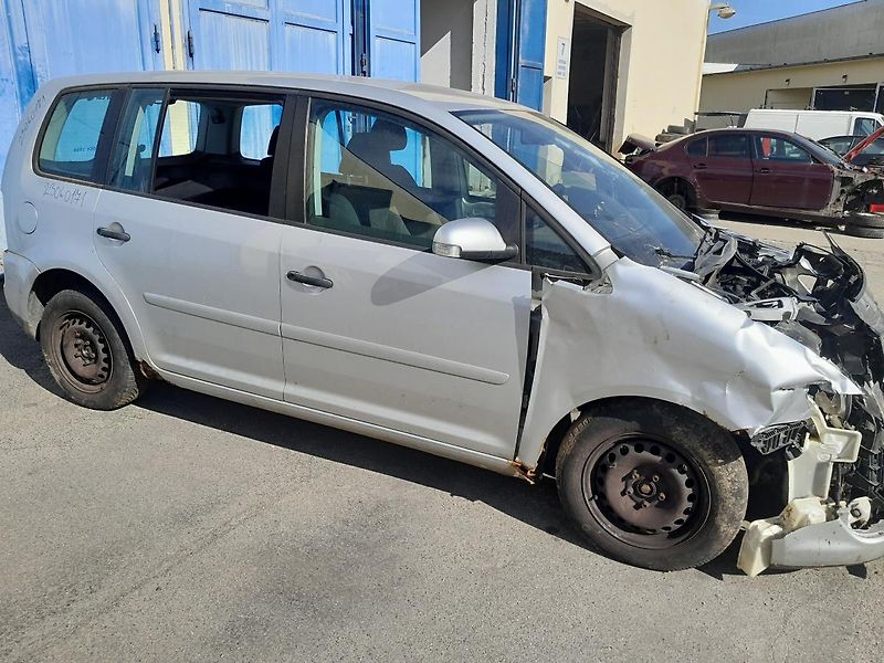 Volkswagen Touran 1.9TDI 77Kw - 606 638 589 - fotka 4 z 7
