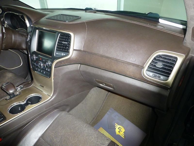Jeep Grand Cherokee (2013) 3,0CRDI*VYHŘ.S*PARK.KAME*XENON - fotka 22 z 28