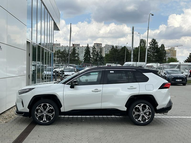 Toyota RAV4 (2025) EXECUTIVE JBL 2,5 PHEV 4x4  - fotka 12 z 14