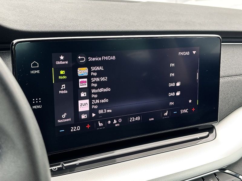 Škoda Octavia (2024) 1.5 TSI e-TEC DSG Style - fotka 12 z 32
