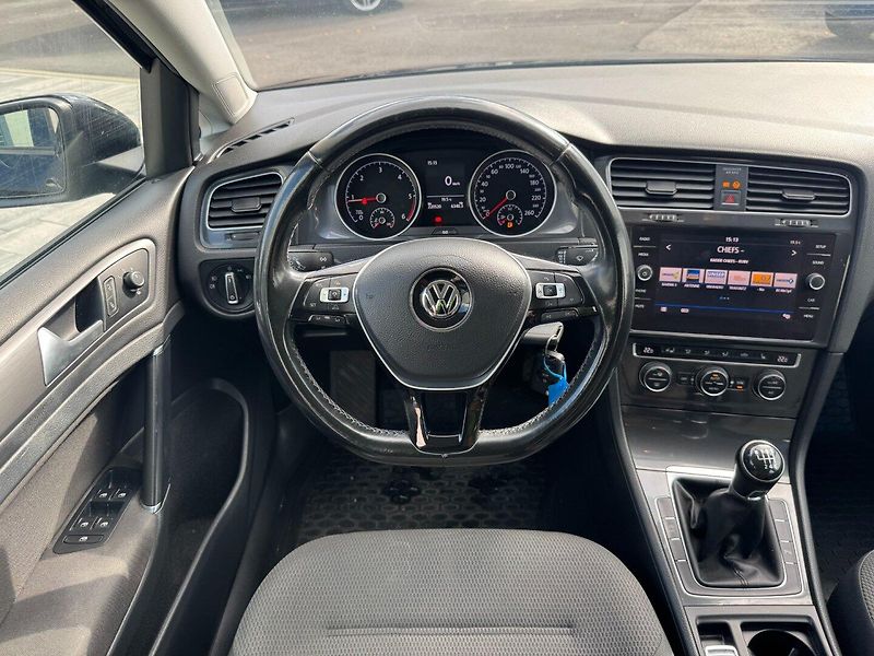 Volkswagen Golf Variant (2017) Comfortline 2.0 TDI 110kW - fotka 14 z 30