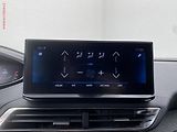 Peugeot 3008 (2021) 1.2PT, Allure, AT, LED, navi - náhled 19