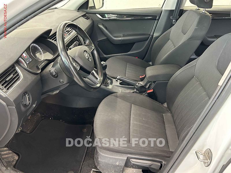 Škoda Octavia (2019) 1.0 TSi, ČR, Style - fotka 3 z 3