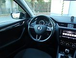 Škoda Octavia (2019) 1.5 TSI, Serv.kniha, Tempomat - náhled 7