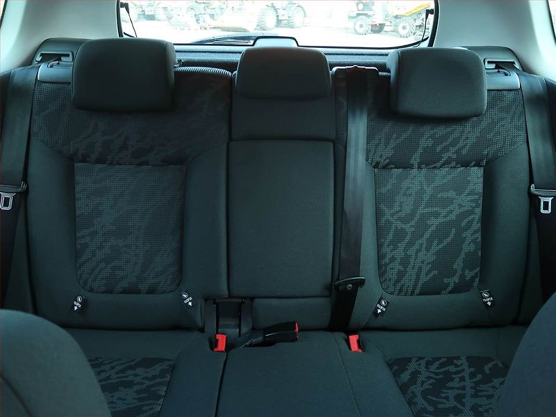 Peugeot 3008 (2013) Hybrid4, Automat, Tempomat - fotka 10 z 22