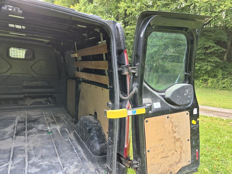 Ford Transit Custom (2015) 2.2Tdci Long Tažné Klima - fotka 22 z 24