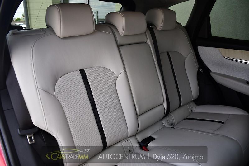 Mazda CX-60 2.5 PHEV TAKUMI ACC HUD BOSE - fotka 20 z 59