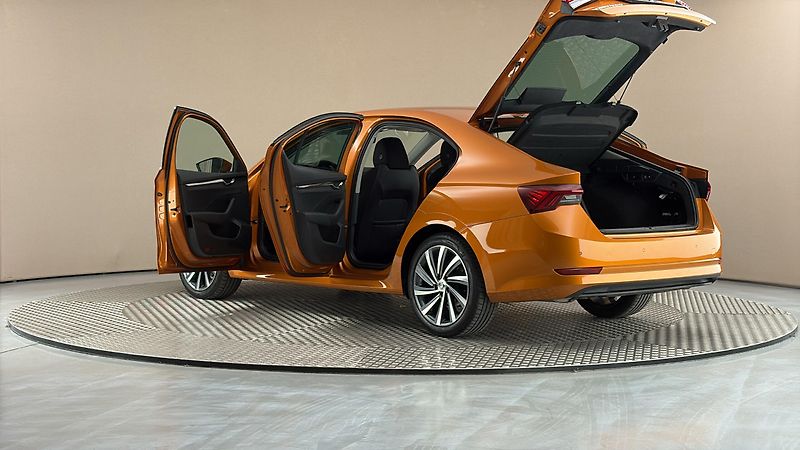 Škoda Octavia 1.5 TSI Style - fotka 7 z 27