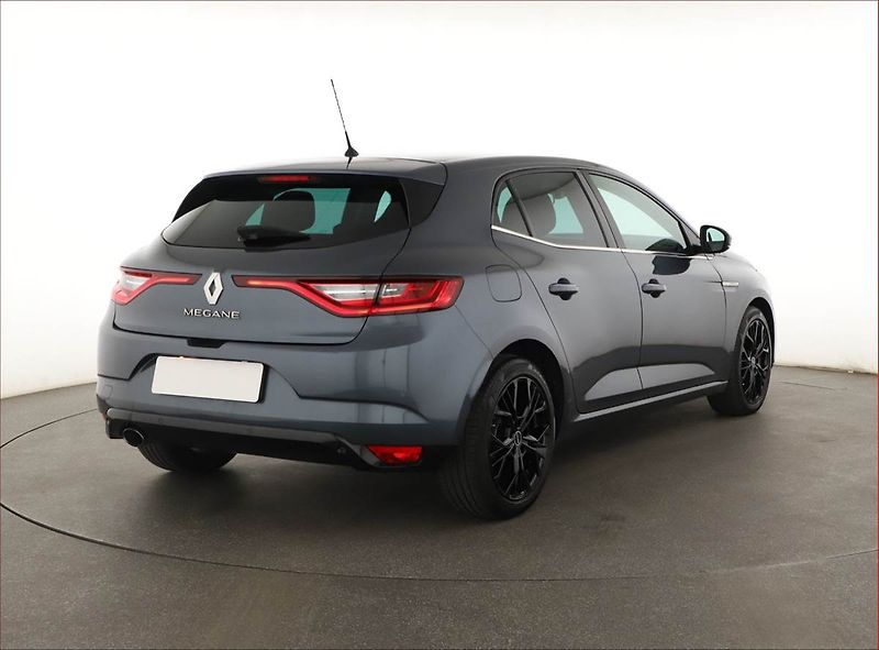 Renault Mégane (2016) 1.2 TCe, Navi, Tempomat - fotka 5 z 19